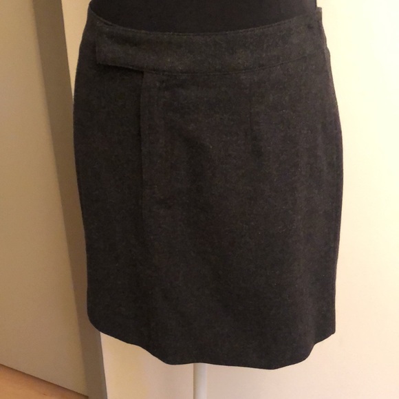 American Eagle Charcoal Wool Skirt - Picture 6 of 8
